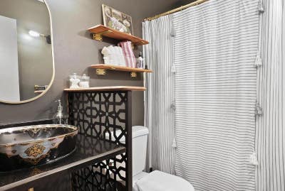 Top Neighborhood with 3 Baths_ White Dove LnClift Main Photo