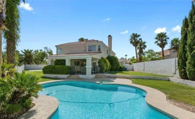 Rare 2 Rooms in Green Valley South!! |12mo Lease  Main Photo