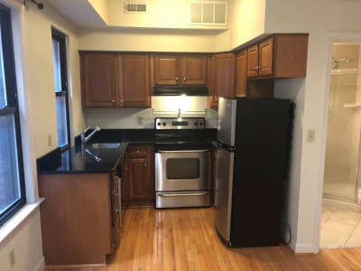 Columbia Heights Condo Main Photo