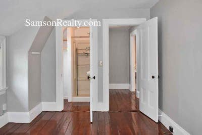 Superb College Hill Location  Incl. HeatHW  SAMSON Main Photo