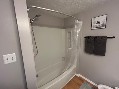 Room #1 for rent males only Main Photo