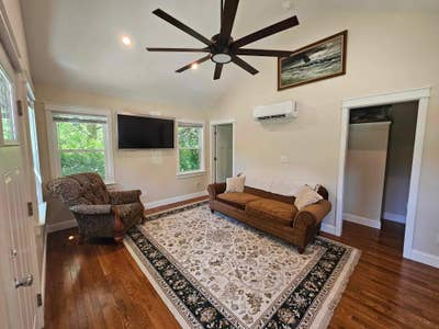 Beautiful brand_new_BR_bathroom cottage Main Photo