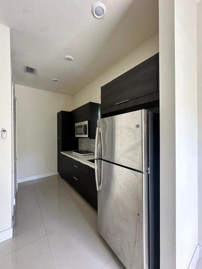 Modern 1 Bed Bath Condo in Doral | Available 0025  Main Photo