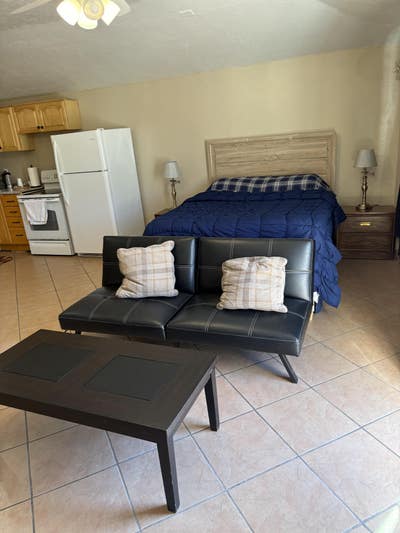 Huge Studio unit by pool downtown PHX arts dist Main Photo