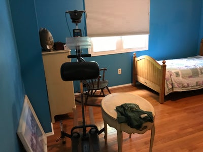 Room for rent in private jome Main Photo