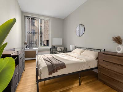 Luxury Elegant Midtown Haven Main Photo