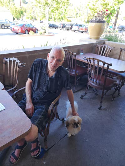 I am looking for a room in Glendale for April Main Photo