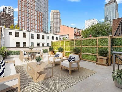 Beautiful, airy Boerum Hill gem Main Photo