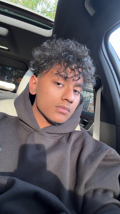 Room wanted in Queens, NY Main Photo