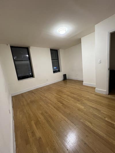 Roommate Wanted-West Harlem Apartment,broadwayside Main Photo