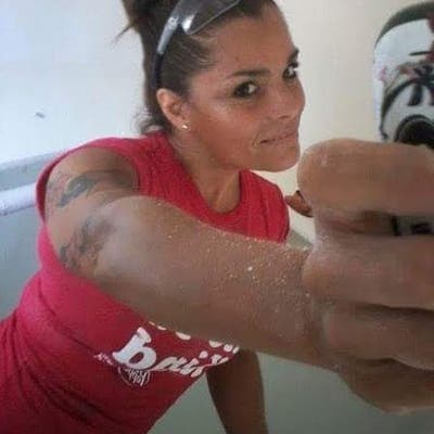 Hard working Female looking for a room for rent Main Photo