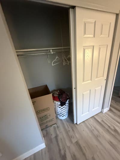 Room for Rent in 2 bd  Main Photo