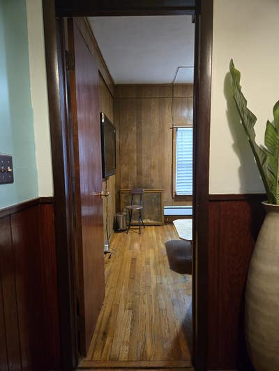 Room in Woodhaven, NY Main Photo