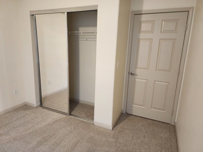 Room available now, in Temecula Main Photo