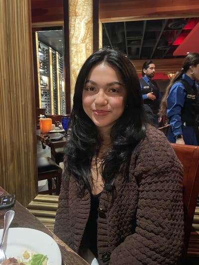 Nanny looking for a room in Orange County CA ASAP Main Photo