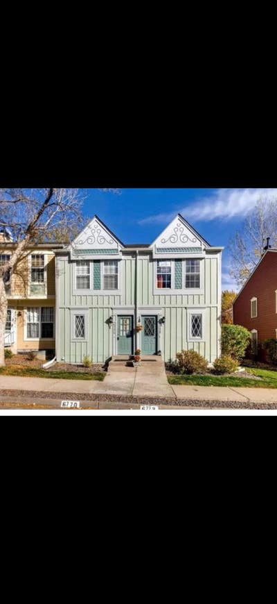 Townhome, 1 basement bedroom with private bathroom Main Photo