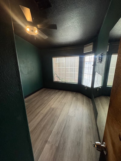 Spare room, Spooky house Main Photo