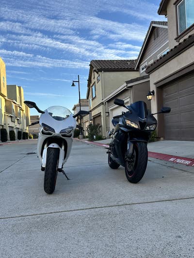 Chill brothers ISO a new roommate Main Photo