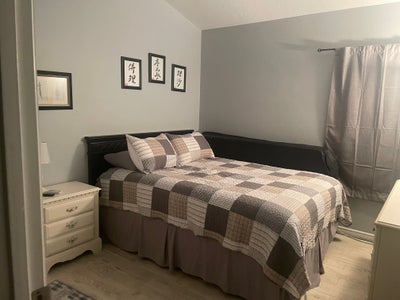 2 Furnished rooms available  Main Photo