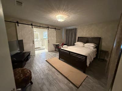 Cozy Ensuite Room Near Cowboys Stadium Main Photo