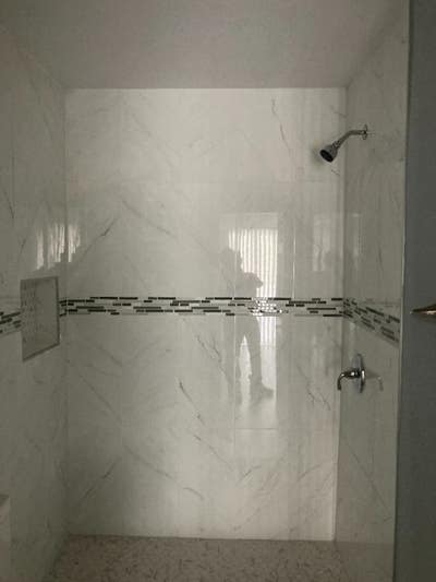 Beautiful newly remodeled One BR apt. in North Mc Main Photo