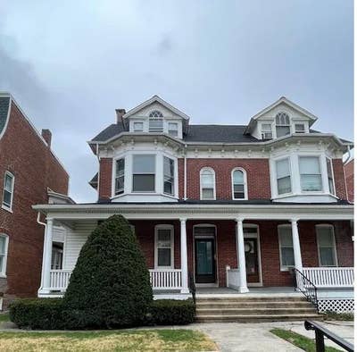 Large 1 Bed 1 Bath Apartment Main Photo