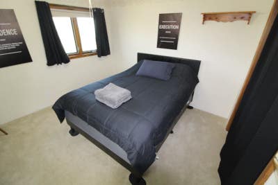 Fulda Queen Bedroom 3 Main Photo