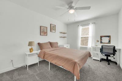 Private Furnished Room with shared bath close to  Main Photo