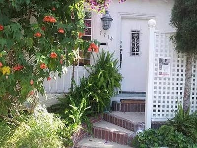 Lovely Roomamazing location Main Photo