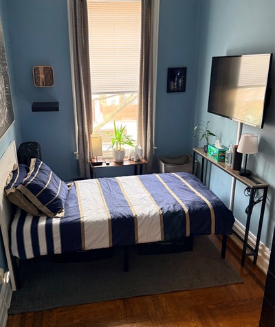 Furnished Bedroom | all Utilities included  Main Photo