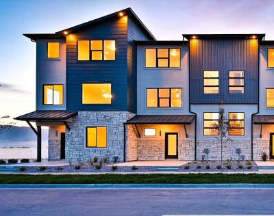 Cozy 4 Bedroom Townhouse Room in American Fork_Av Main Photo