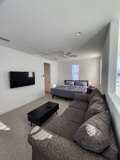 Stylish Palm Desert ADU | Private EntryBath & Was Main Photo