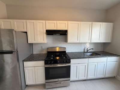 *Luxury modern 1 BR apt for rent in Orange* Main Photo