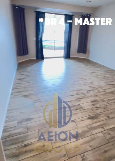 Primary Bedroom Main Photo