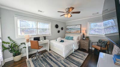 Master Suite_Quiet StreetBig Yard & Modern Comfor Main Photo