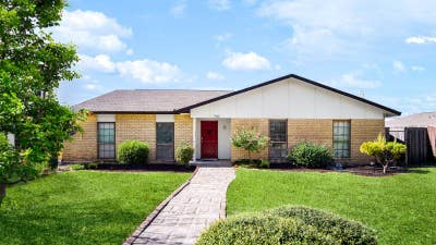 Live with Roommates_Private Room Under One Lease Main Photo