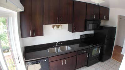 Palatine1 BR new remodeled apt.spotless and bright Main Photo
