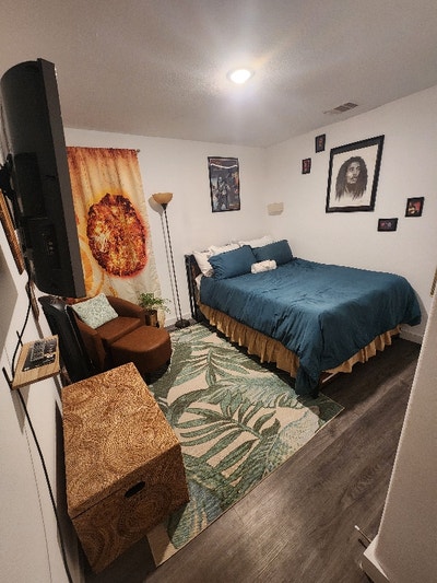 Luxury Bedroom Rental __ 10Min from Downtown Houst Main Photo