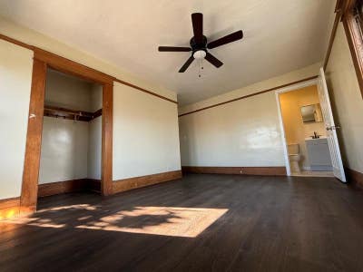 Private room with bath for rent $1,month Main Photo