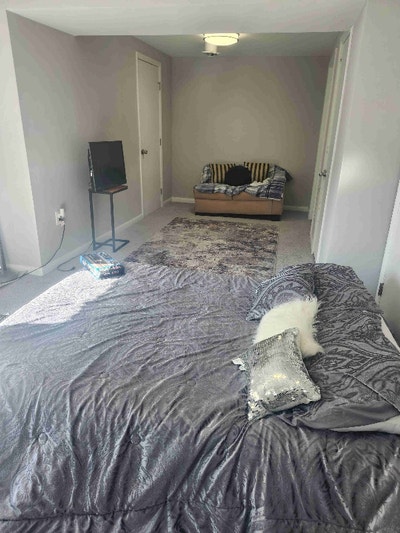 Taylor 7 Large Room for 2 Main Photo