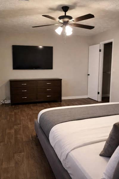 Coliving space coming available April 15th Main Photo