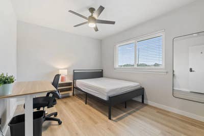 Furnished Private Room 8min Walk to UTD [Includes Main Photo