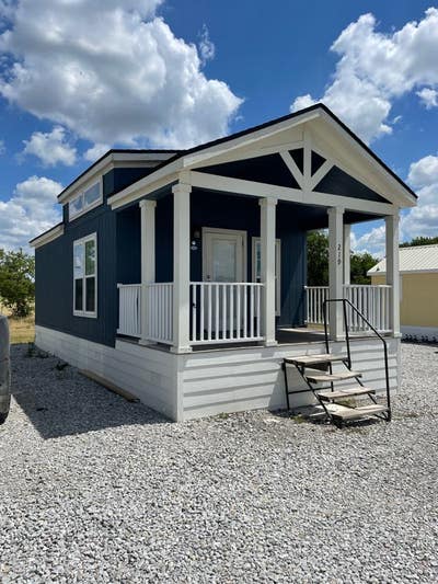 Antler Ridge Village Tiny Home 219 Main Photo
