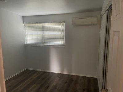 Room for Rent Main Photo