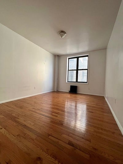 Room Available in Beautiful Hamilton Heights 2BR Main Photo