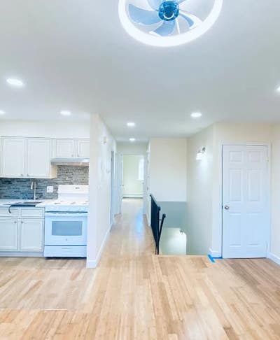 Roommate Wanted – 2 Bed / 1 Bath Astoria Apartment Main Photo