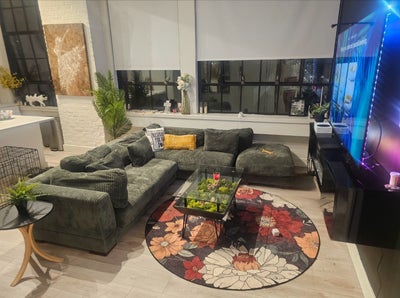 Modern Philadelphia Apt Main Photo