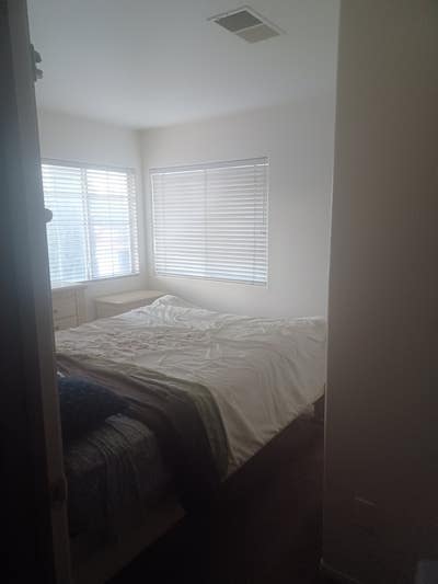 Room for rent 89117 area code Main Photo