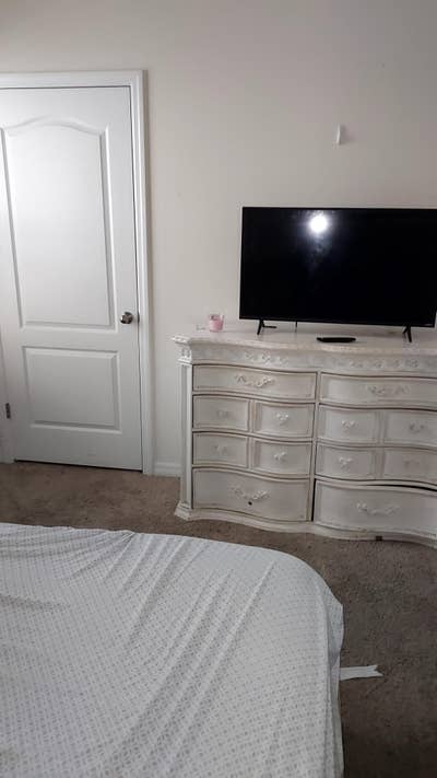 Room for Rent Main Photo