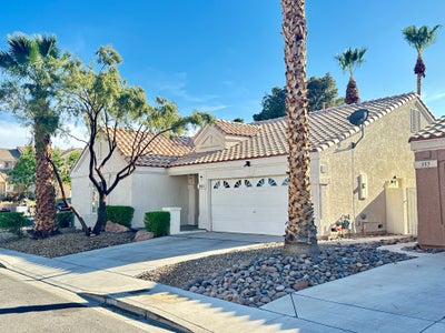 Room for Rent – Safe, Quiet Home in Henderson. Main Photo